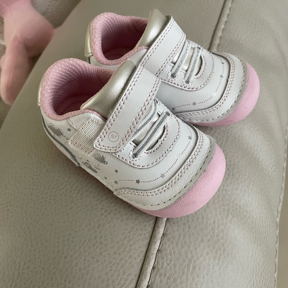 Baby girl stride rite shoes